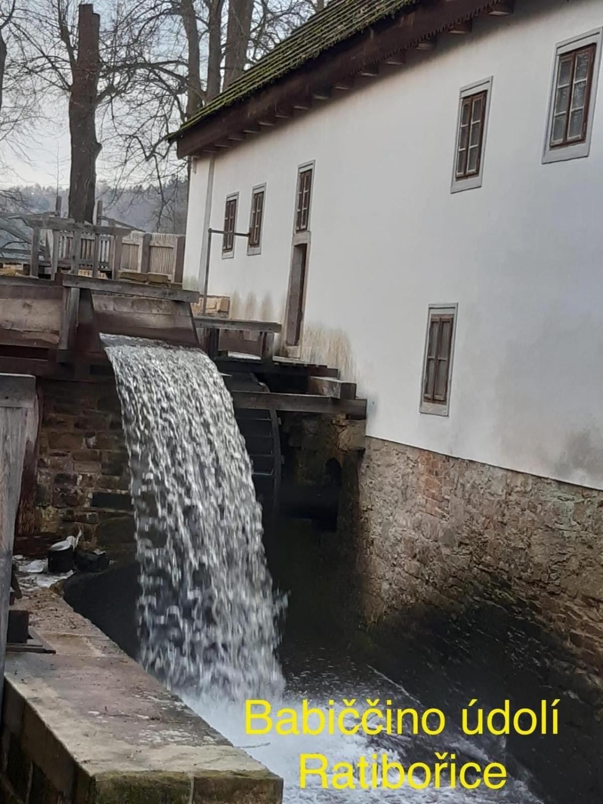 Apartmany Johanka Nachod Bagian luar foto