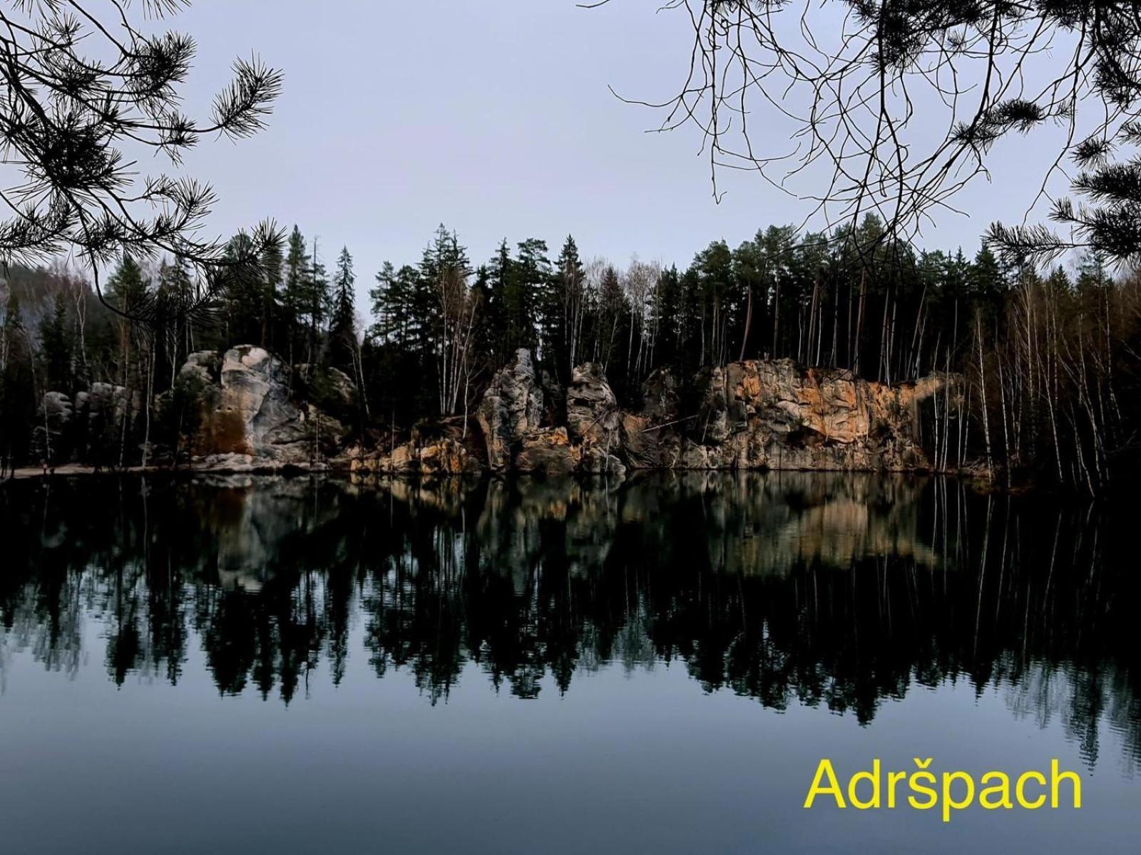 Apartmany Johanka Nachod Bagian luar foto